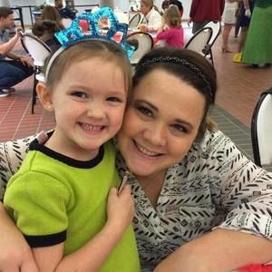 Meet your Posher, Tara