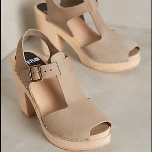 Funkis Sky High clogs!