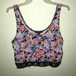⚠️NEVER WORN⚠️Floral Pastel Crop Top