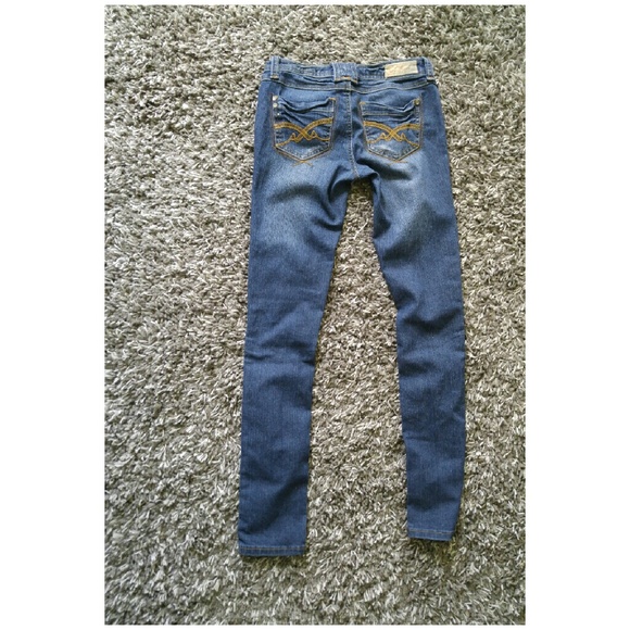 Almost Famous Skinny Distressed Jeans - Picture 2 of 3