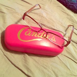 Candies reading glasses