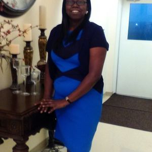 Meet your Posher, Della