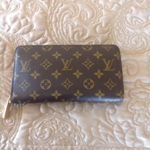 Louis Vuitton wallet