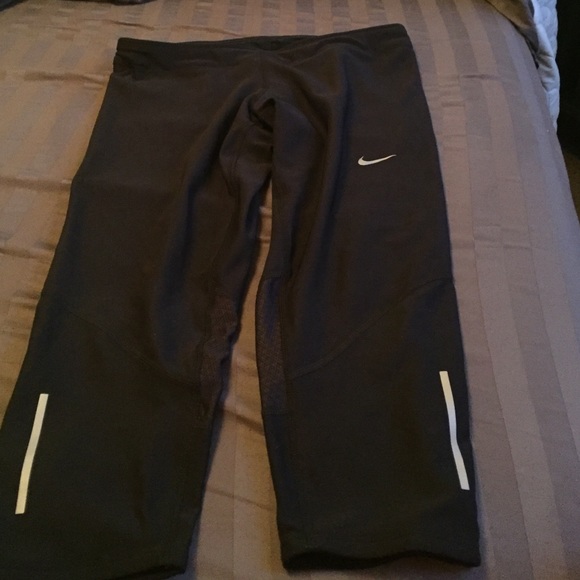 Nike Dri fit capris
