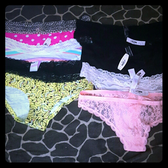 Eight Brand new Victoria Secret undies