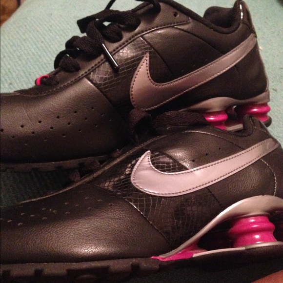 Nike shox