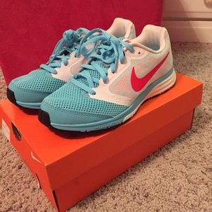 NIKE running shoes with FitSole