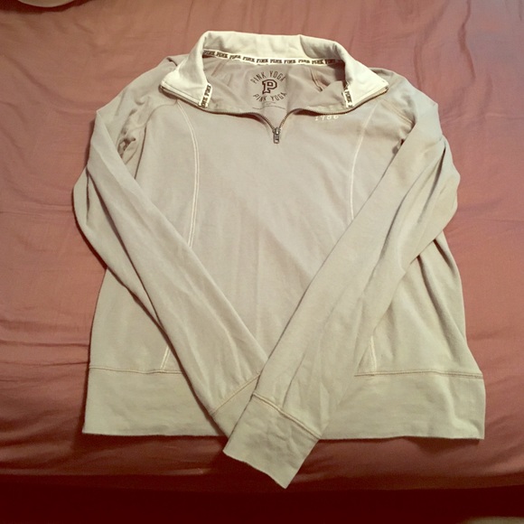 Small Victoria's Secret Yoga Pullover