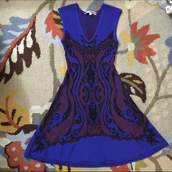 ⭕️Sold⭕️Anthropologie Bookmatch Sweater Dress XS - Picture 2 of 3