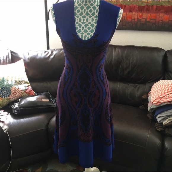 ⭕️Sold⭕️Anthropologie Bookmatch Sweater Dress XS - Picture 3 of 3