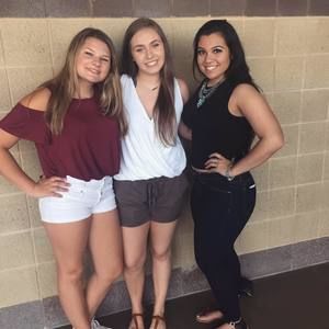 Meet your Posher, Nikki