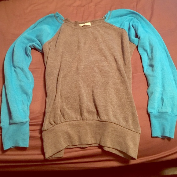Sporty Pull Over Sweatshirt