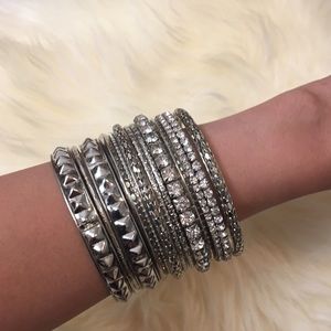 Silver bangle set