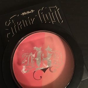 Kat Von d shade and light blush