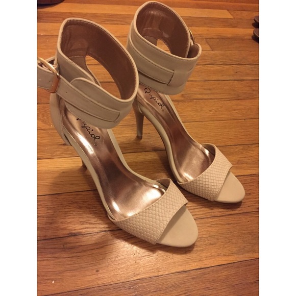 Suede heels