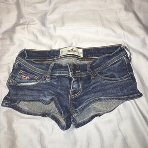 Hollister Denim Shorts (00)