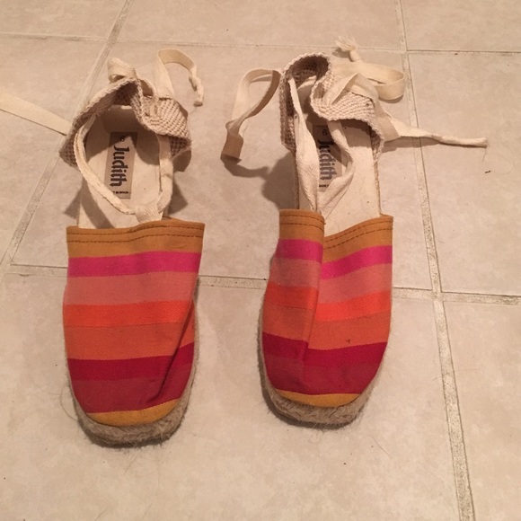 Heeled sandals!