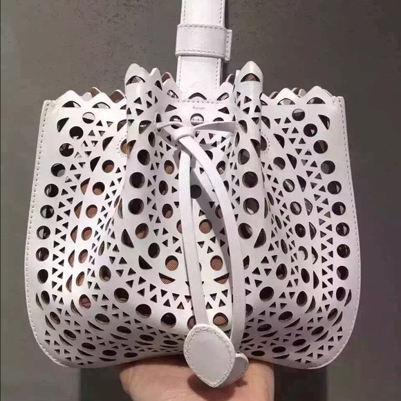 Alaia wrist bag - Picture 2 of 2