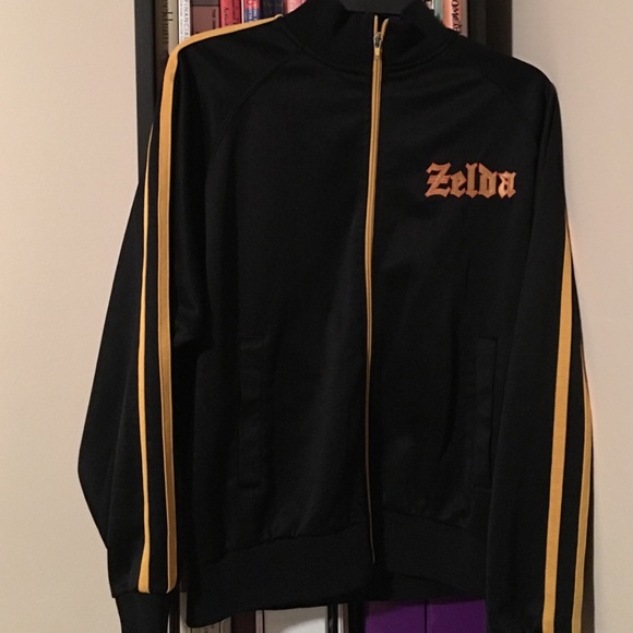 Nintendo Jackets & Blazers - Nintendo Zelda jacket olde school small black gold