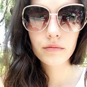 Meet your Posher, Sierra