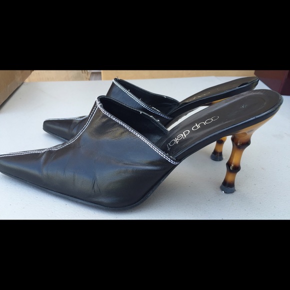 shoes - Picture 2 of 2