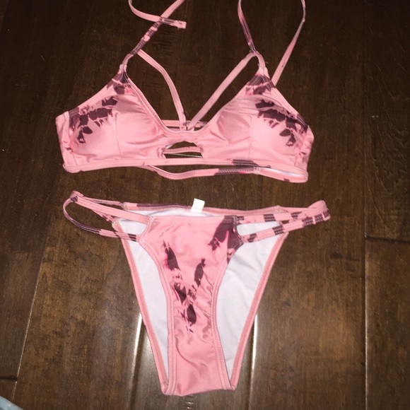 tye die bikini set