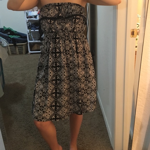 Black and White Print Strapless Dress