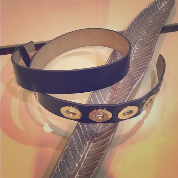 Navy blue BCBG Generation belt