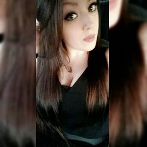 Meet your Posher, Jenaye