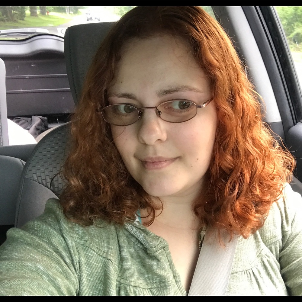 Meet your Posher, Alison