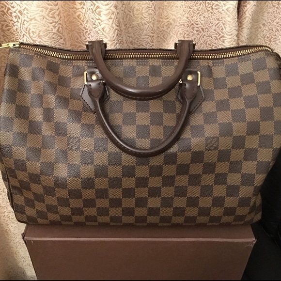 *SOLD* Louis Vuitton Speedy 35 Damier Ebene