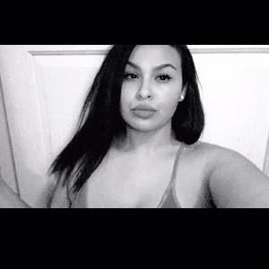 Meet your Posher, Arianna