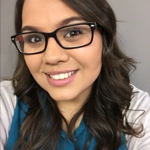 Meet your Posher, Jasmine