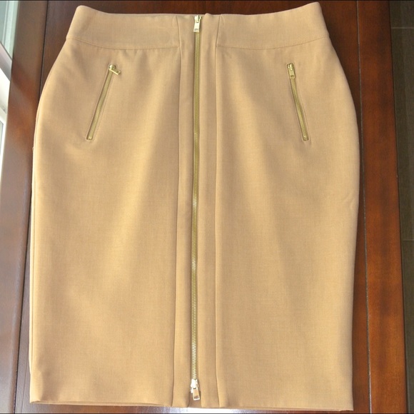 NEW W/ TAGS Ann Taylor Tan Pencil Skirt