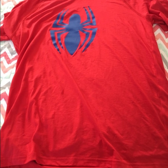 Mens medium under armour shirt - Picture 1 of 1