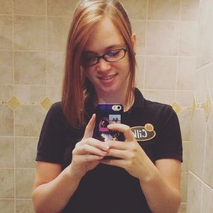 Meet your Posher, Priscilla