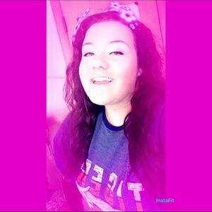 Meet your Posher, Jillian