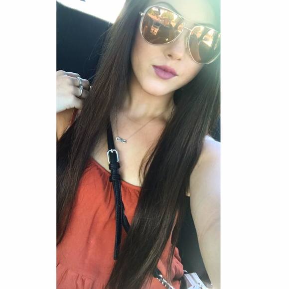 Meet your Posher, Chandler - Picture 1 of 1