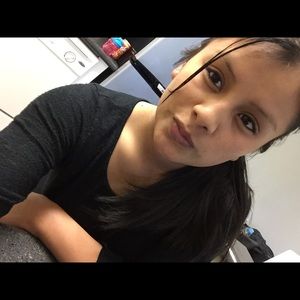 Meet your Posher, Gladys