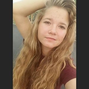 Meet your Posher, Mandy