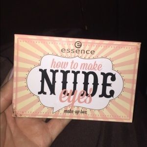 Essence nude eyeshadow palette