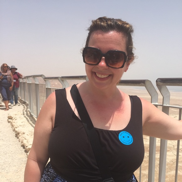 Meet your Posher, Dawn - Picture 1 of 1