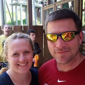 Meet your Posher, April ashe