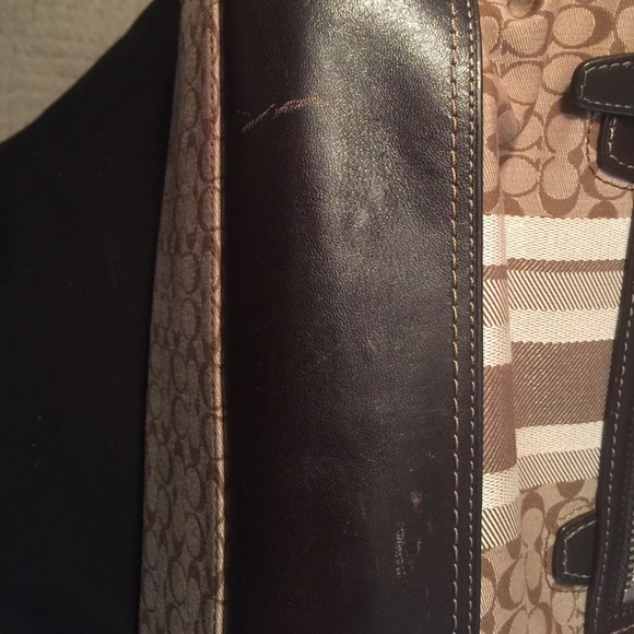 Authentic Coach bag! - Picture 4 of 4