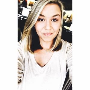 Meet your Posher, Kendra