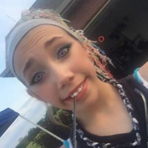 Meet your Posher, Zrhea