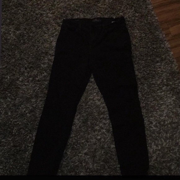Lucky Jeans