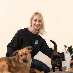 Meet your Posher, Anne