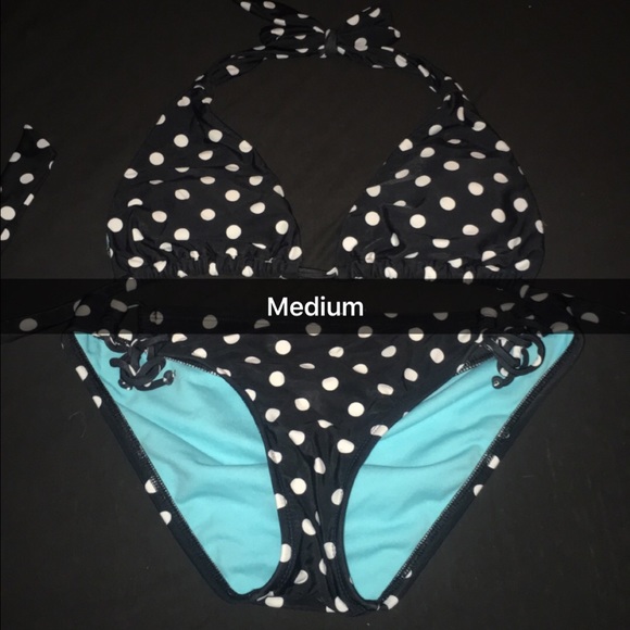 Bikini - Picture 1 of 1