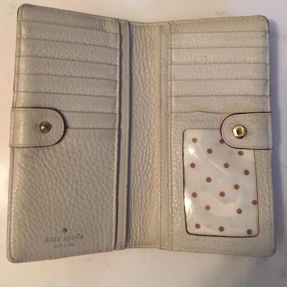 Authentic Kate Spade Wallet - Picture 2 of 4
